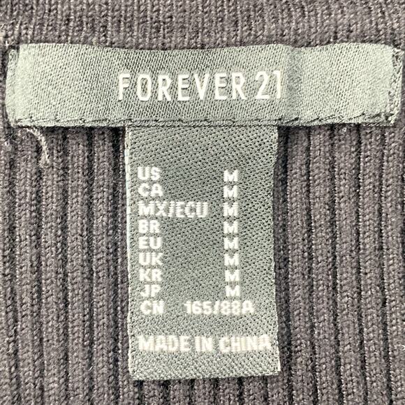 Forever 21 Crop Top Ribbed V-Neck Long Sleeve Black Faux Wrap Size M - Picture 8 of 8